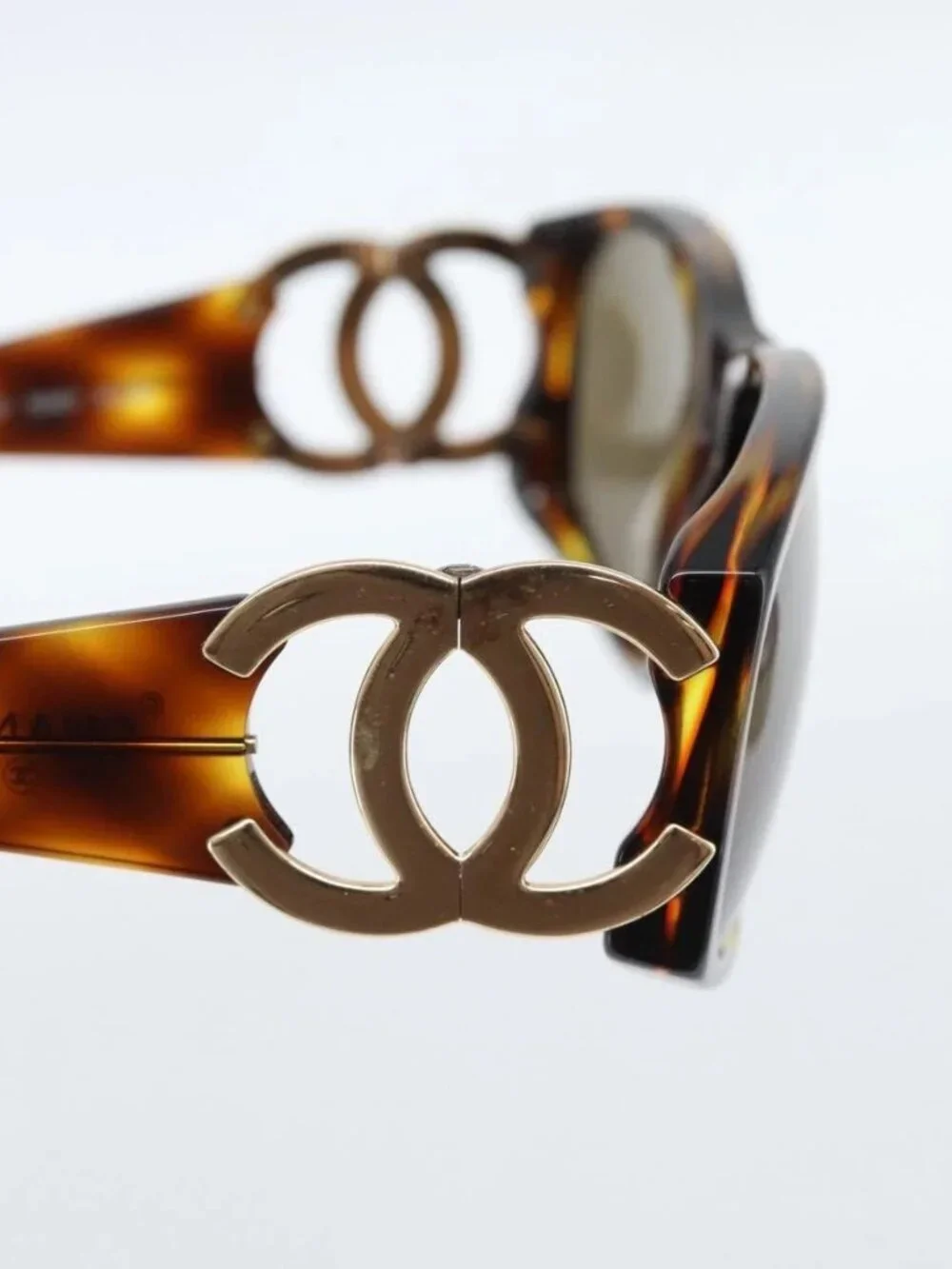 CHANEL Tortoise Pattern Sunglasses Plastic Brown Gold CC Auth bs35421